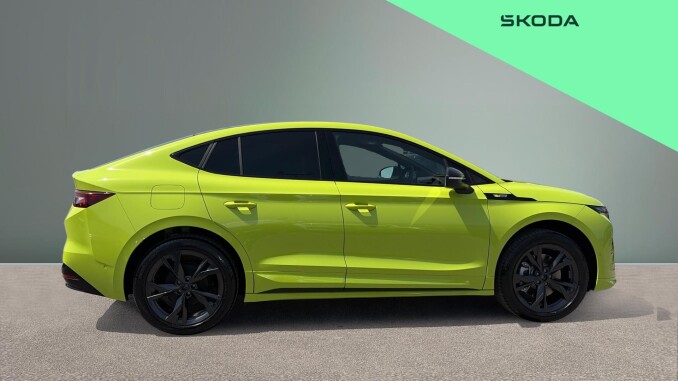 Skoda Enyaq 250kW vRS 82kWh 4x4 5dr Auto Electric Estate - Image 4
